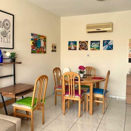 Beautiful Apartment Near The Sea 파포스 외부 사진