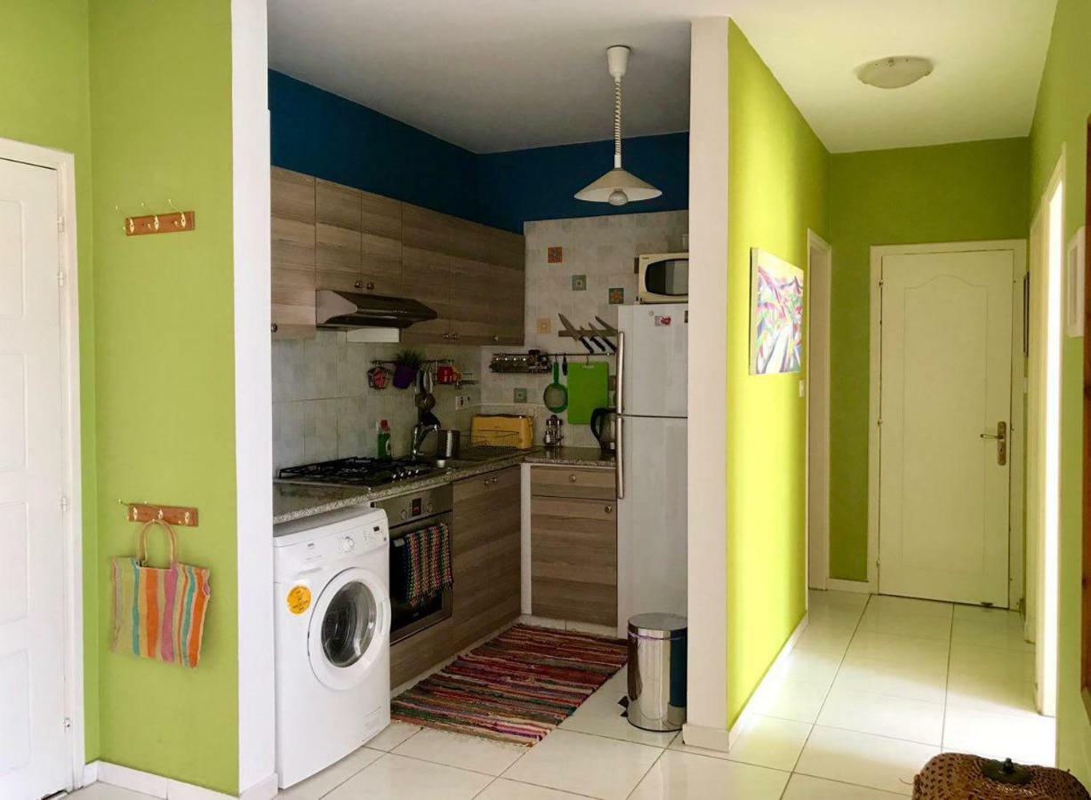 Beautiful Apartment Near The Sea 파포스 외부 사진