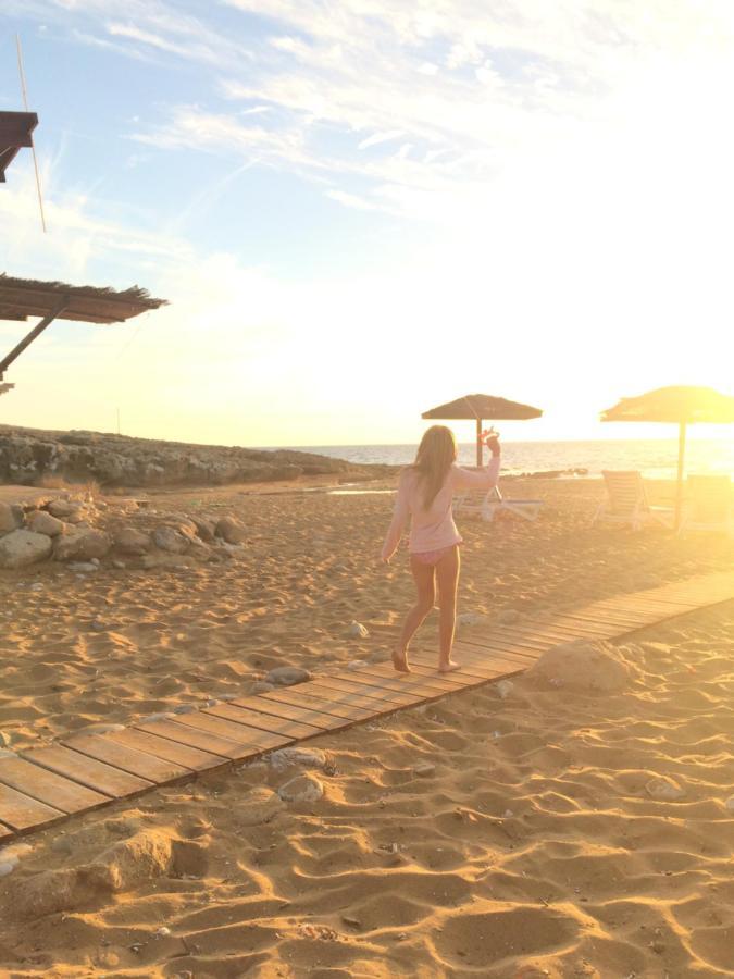 Beautiful Apartment Near The Sea 파포스 외부 사진